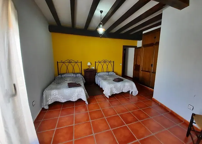 El Cano De Abajo 卡米诺新村